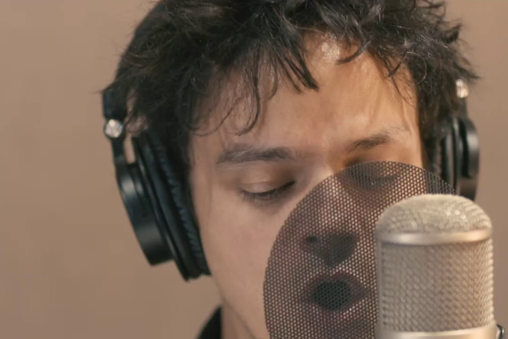 JAMIE CULLUM über "Be Our Guest" (Jazz Loves Disney 2 - A Kind Of Magic)
