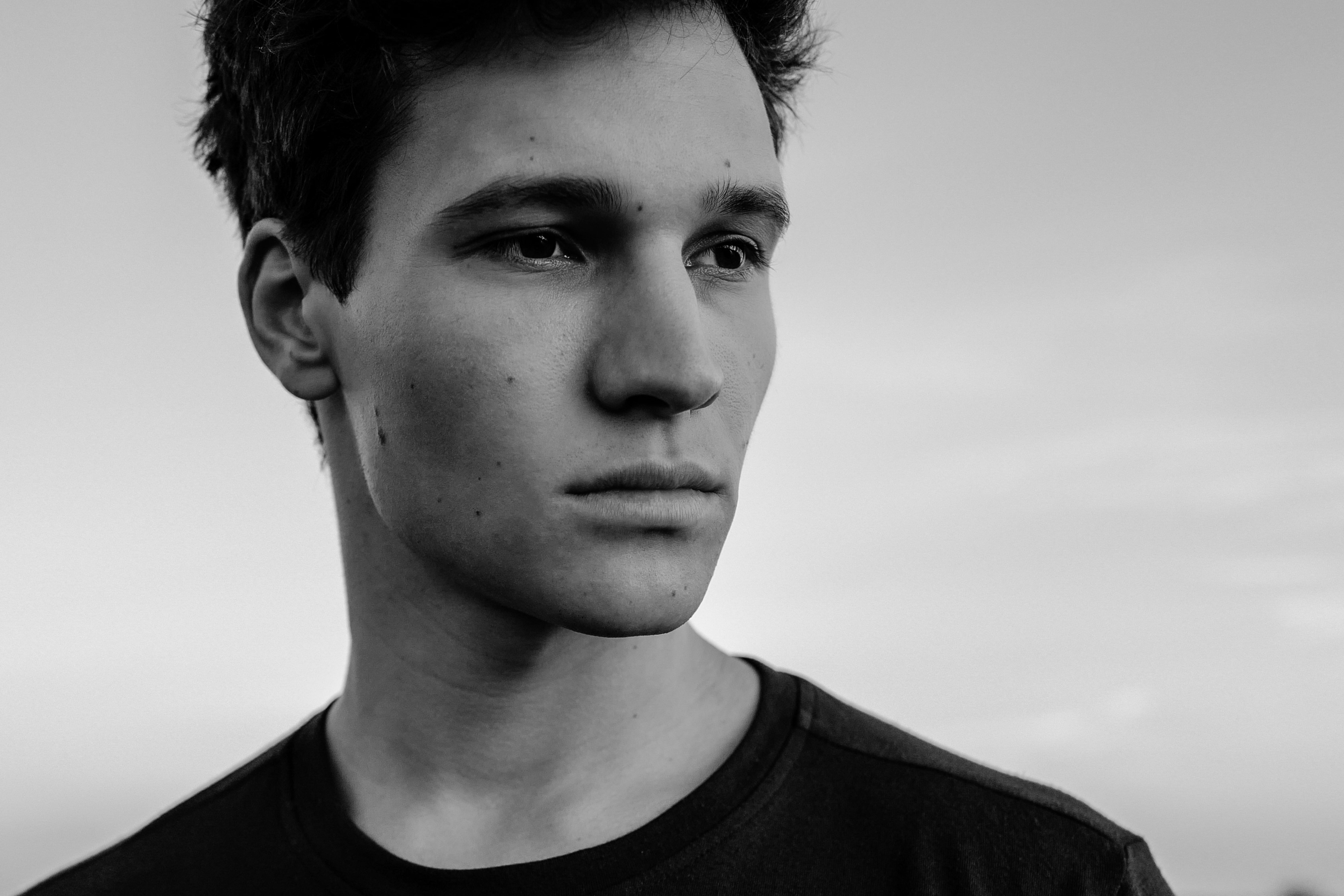 Wincent weiss. Певец Винсент Вайс. Feuerwerk Винсент Вайсс. Wincent Weiss Википедия.