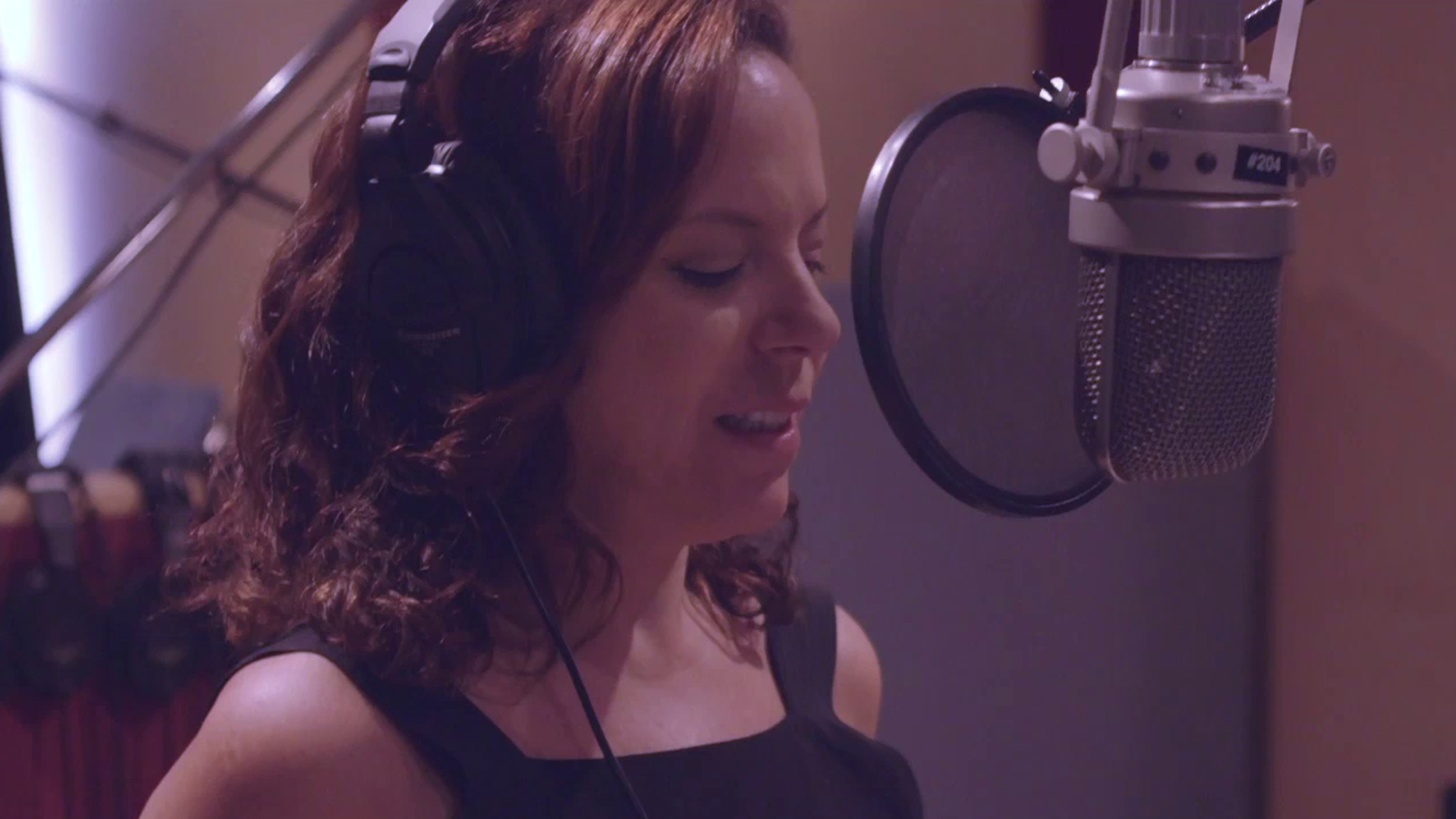 BEBEL GILBERTO über "Beauty And The Beast" (Jazz Loves Disney 2 - A Kind Of Magic)