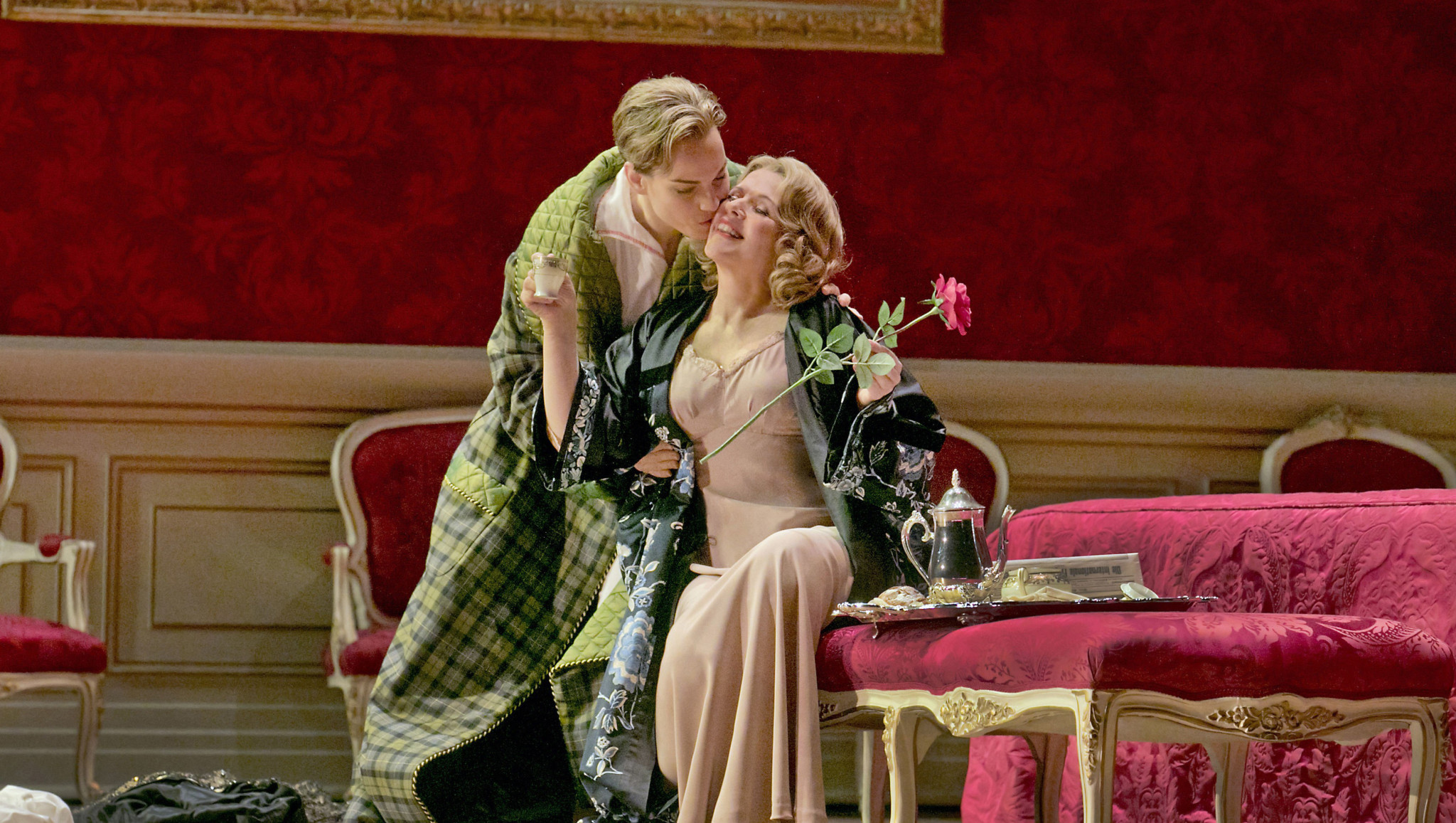 Mitreißende Strauss-Oper in Starbesetzung - Elina Garanca, Renée Fleming u.v.m.