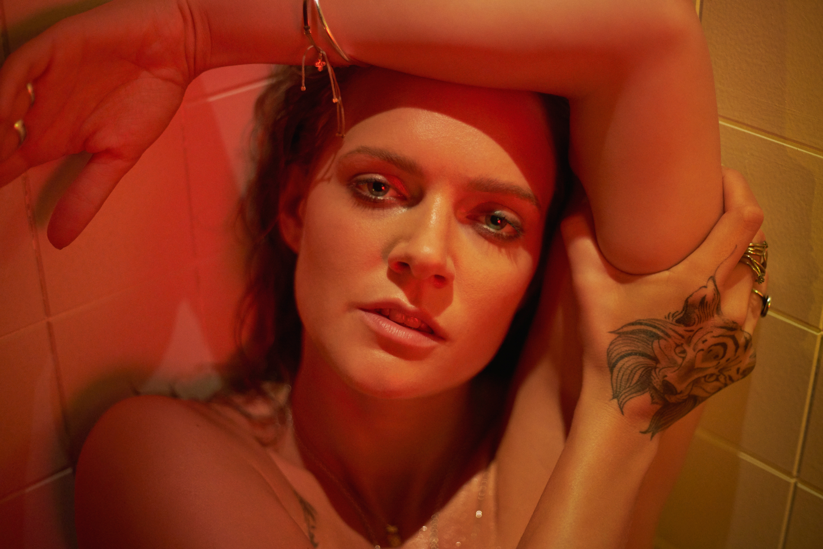 Тов ло слушать. Blue Lips Туве Лу. Tove lo how. Tove lo how long (from "Euphoria" an HBO Original Series) - Single. Tove lo how long.