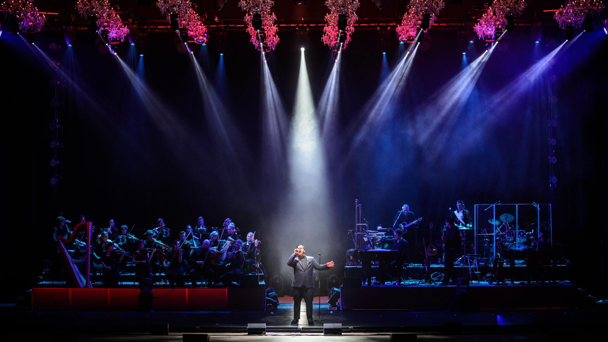 Fernando Varela verzaubert das Publikum in der "Royal Christmas Gala"