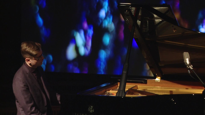 Glass: Études, No. 5 (Live From Yellow Lounge, Berlin / 2017)