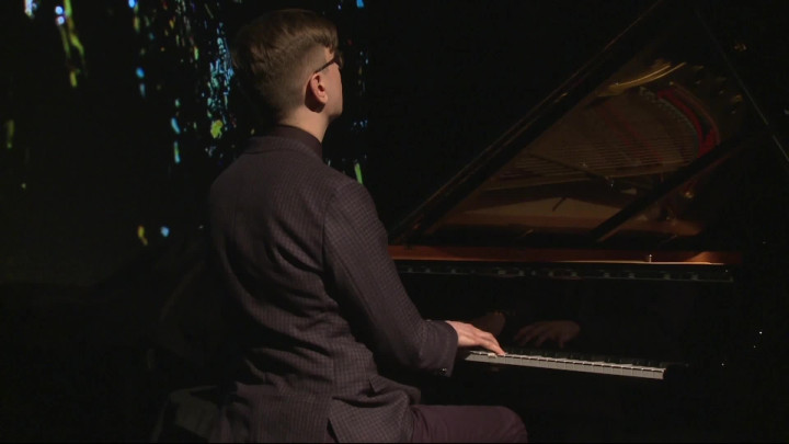 Glass: Études, No. 6 (Live From Yellow Lounge, Berlin / 2017)