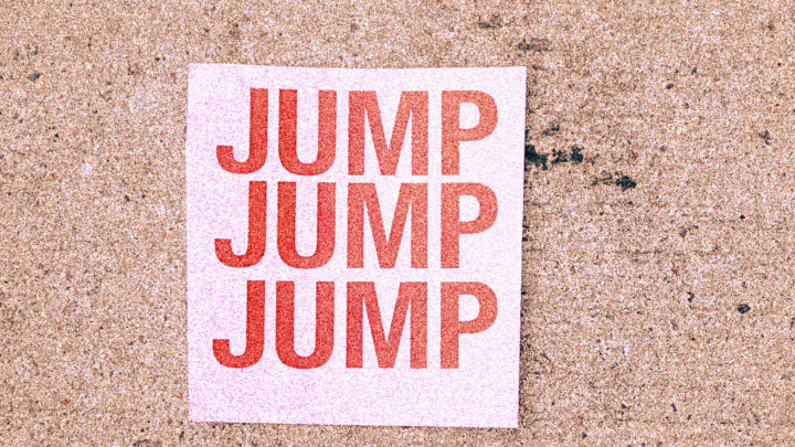 Jump ft. Trippie Redd ( Lyric Video)