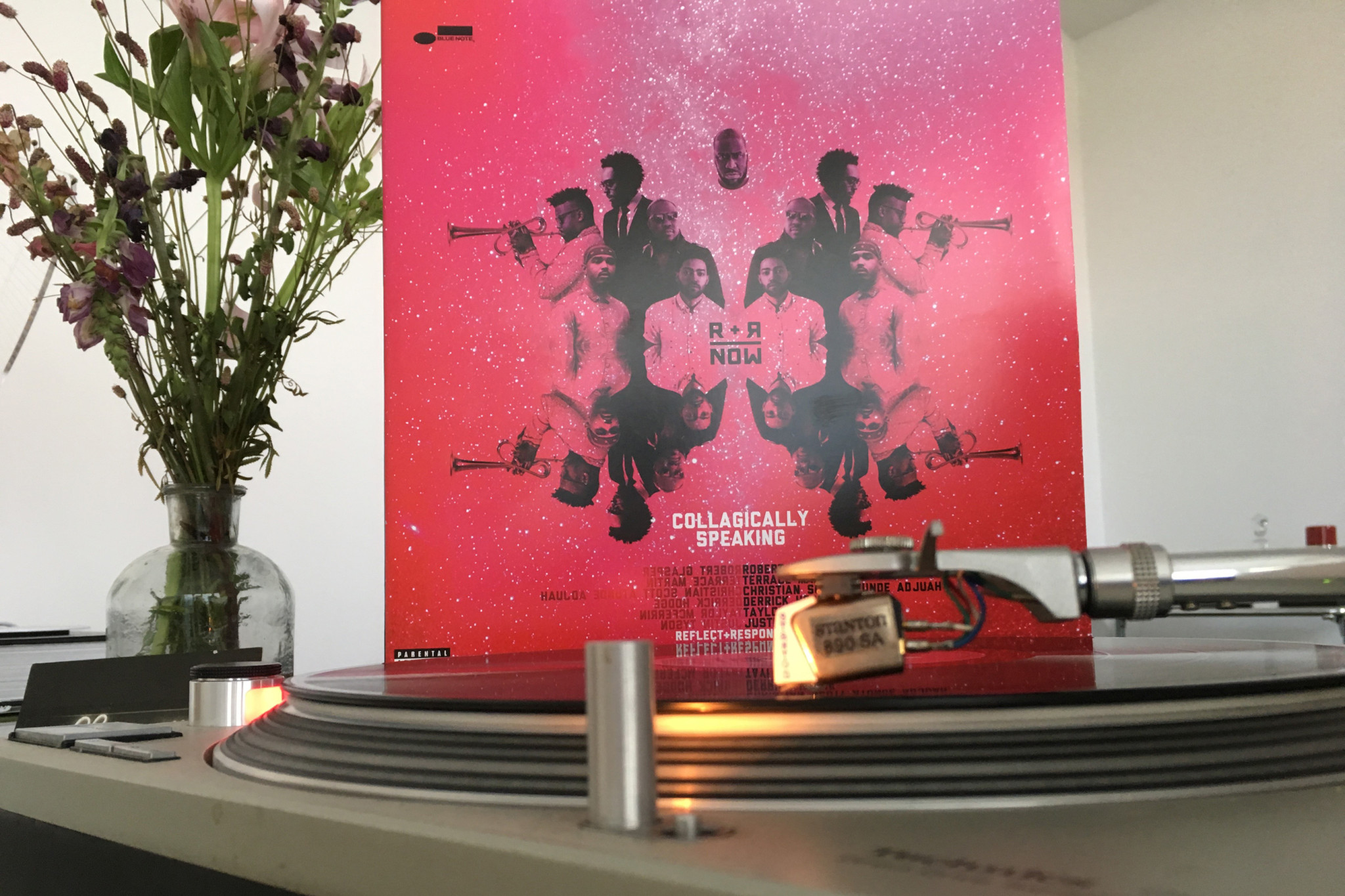 Etwas Bewegen - R+R=Now jetzt auch auf Vinyl