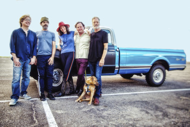 Edie Brickell