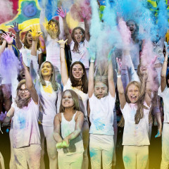 Kids On Stage Farben (002)