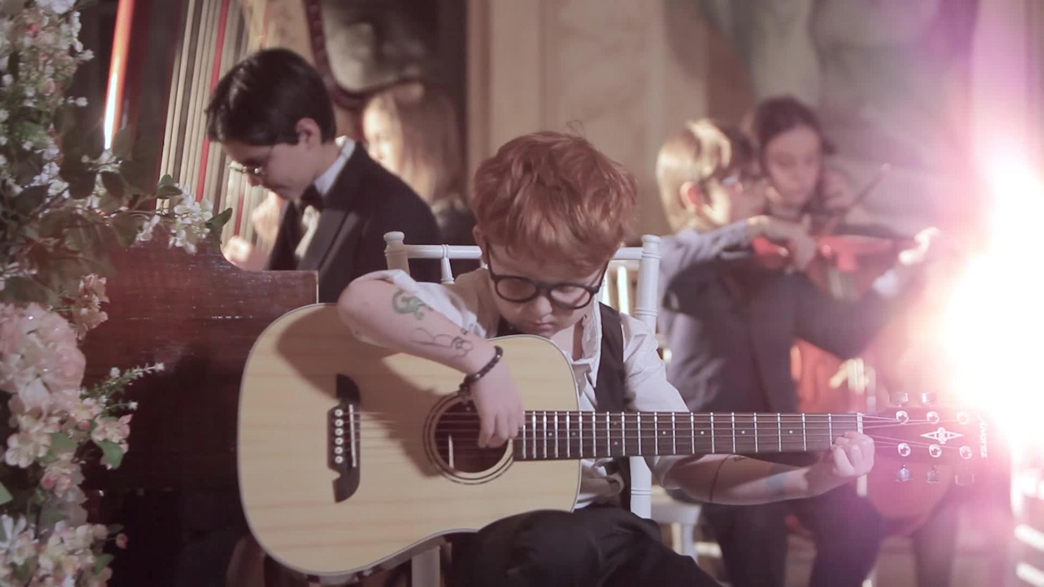 Amo Soltanto Te (feat. Ed Sheeran)