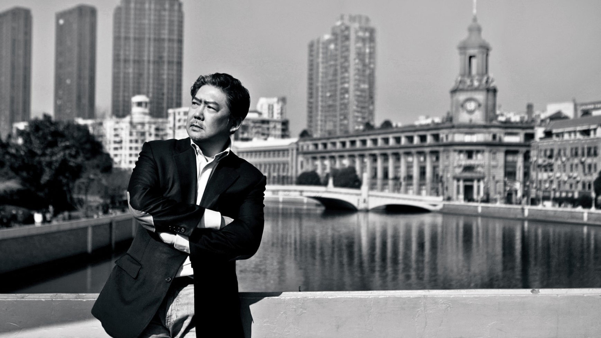 In der Musik Zuhause - Dirigent Long Yu im Interview