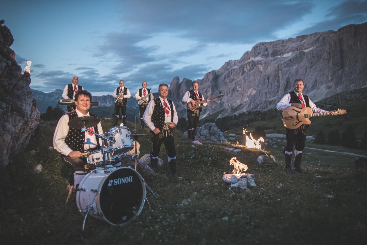 Kastelruther Spatzen Pressefoto 2019 - 11