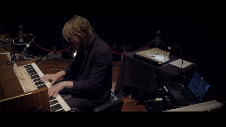 Orvonton (Live at Concertgebouw, Amsterdam / 2019)