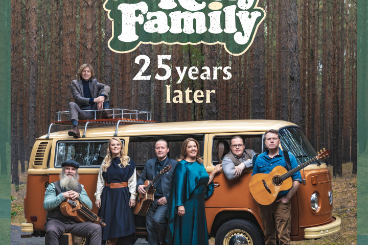 The Kelly Family 25 years later Cover Final