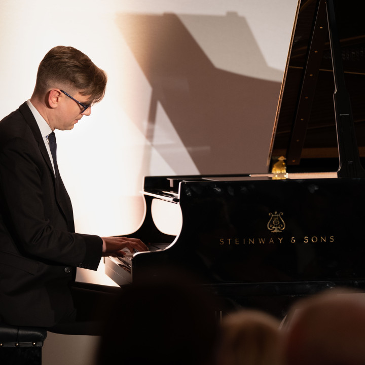 Víkingur Ólafsson at Gramophone Award 2019