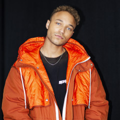 Alexander Oscar Press Shot