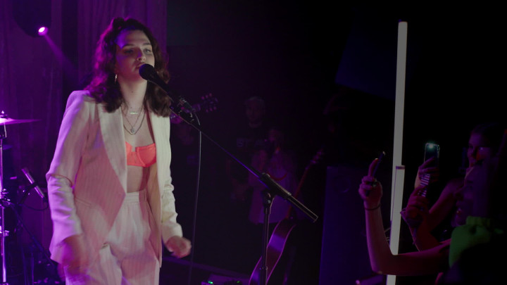 Jenny (Live At Thousand Island, London / 2019)