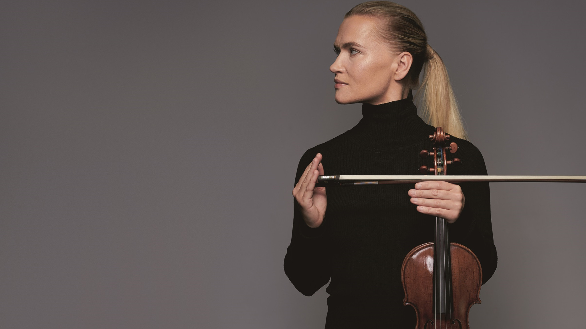 Mari Samuelsen mit Violine