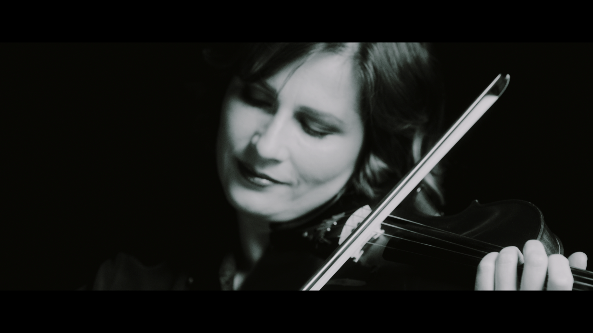 Lisa Batiashvili & Till Brönner – Siegel: Ich hab' noch einen Koffer in Berlin (Arr. Rachveli)