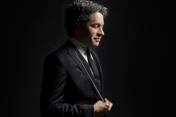 Gustavo Dudamel Header Charles Ives Complete Symphonies