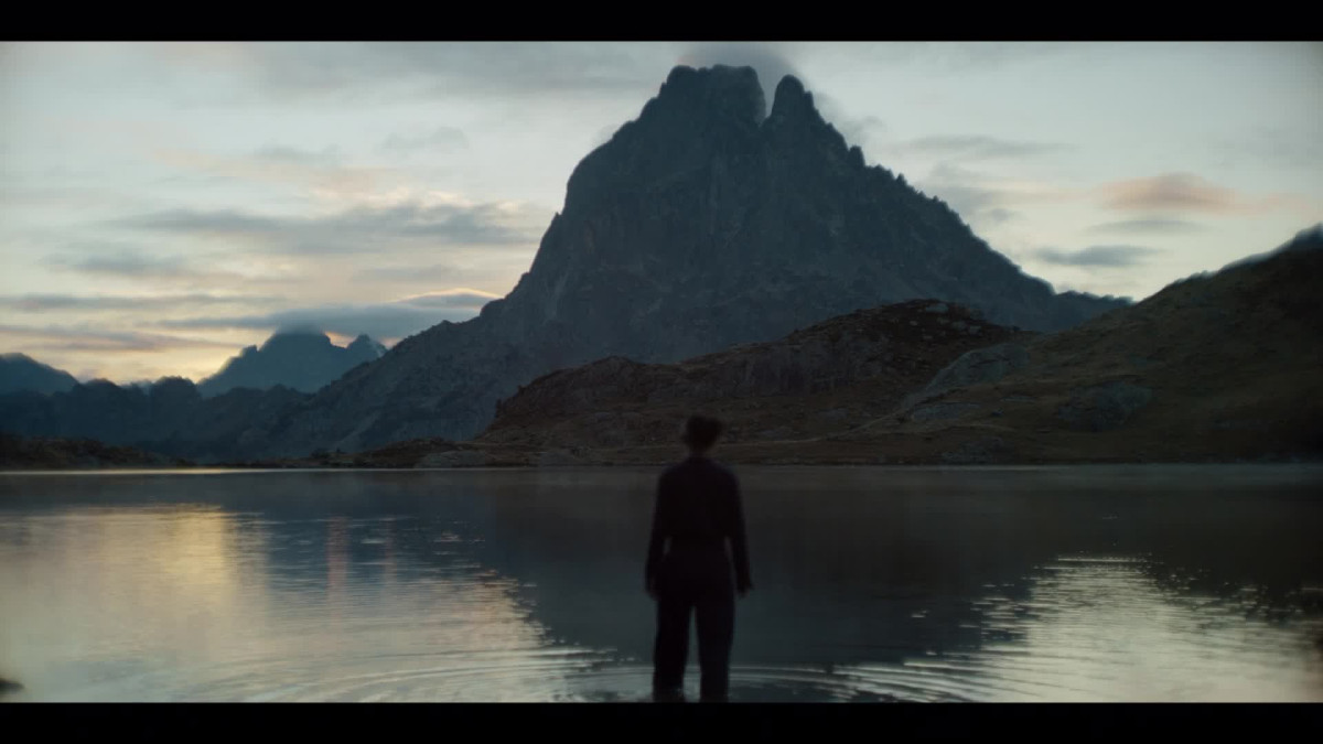 Loom (feat. Bonobo)