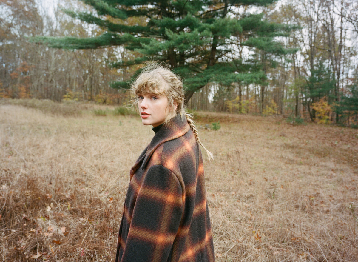 TAYLOR SWIFT 2020