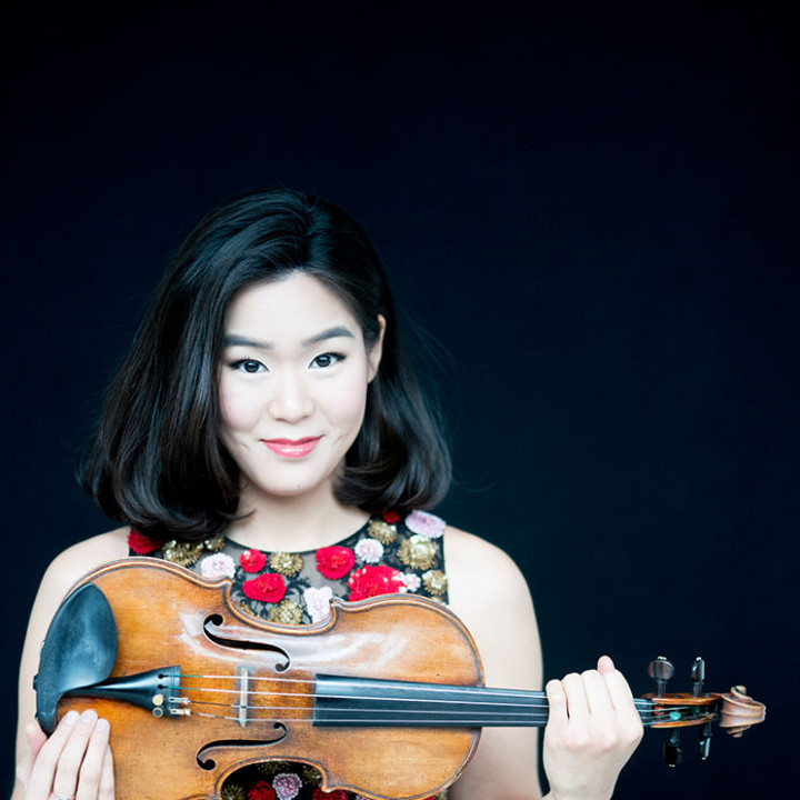 Esther Yoo