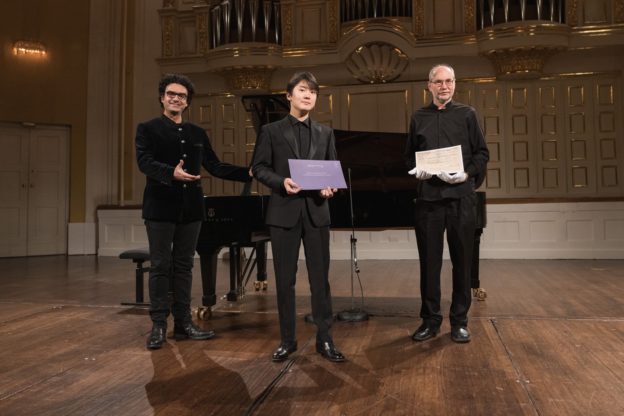 Seong Jin Cho Mozart 