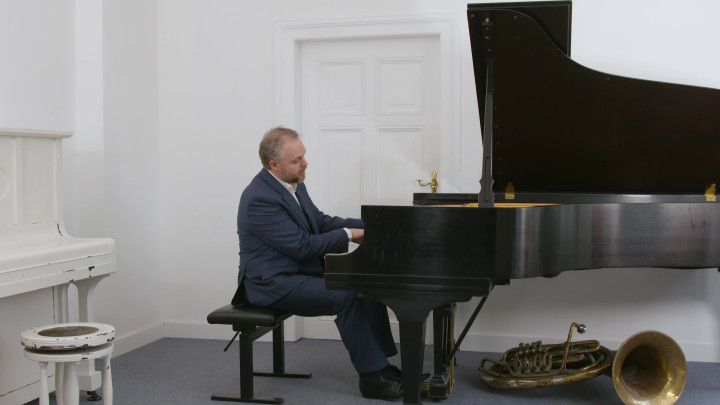 Weltpremiere – Hinrich Alpers interpretiert das neu entdeckte Werk "Erinnerung" von Humperdinck