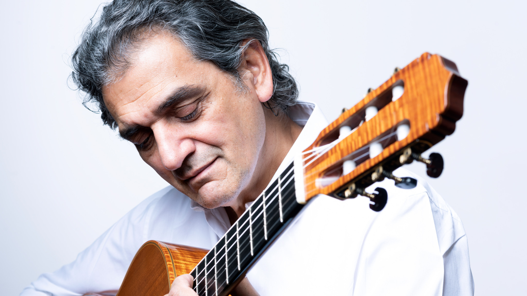 Heilende Dimensionen der Musik – Ferenc Snétberger mit dem Keller Quartett live