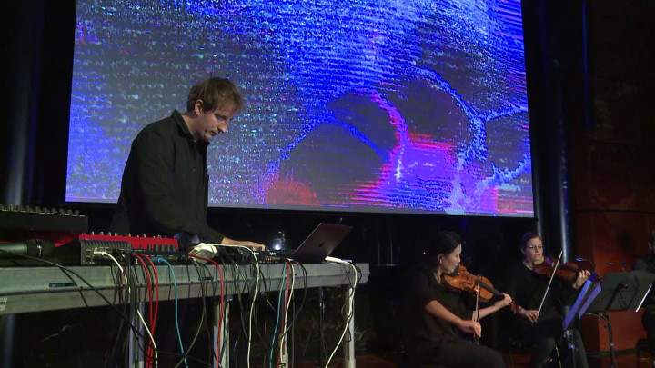 Christian Löffler & Beethoven Quartett Bonn – Fate (Live from Yellow Lounge / 2020)