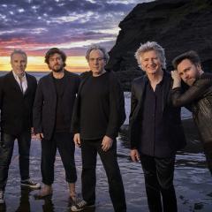 Crowded House 2021