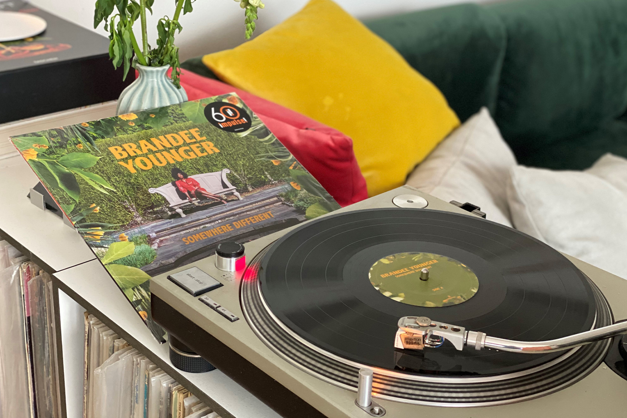 JazzEcho-Plattenteller: Brandee Younger - Somewhere Different (Impulse! Records)