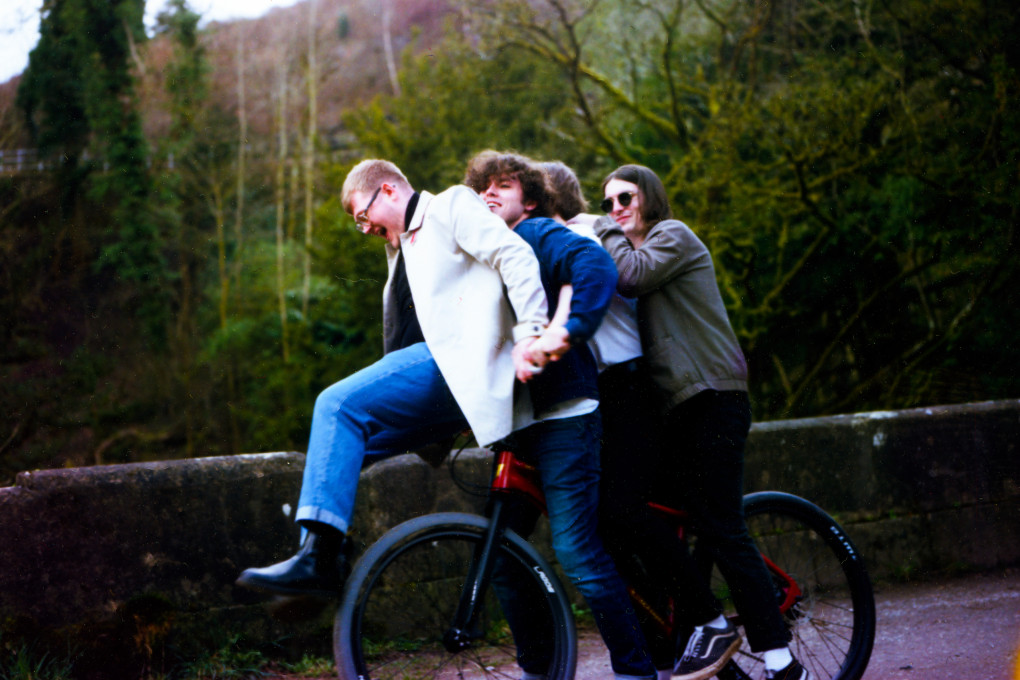 The Lathums