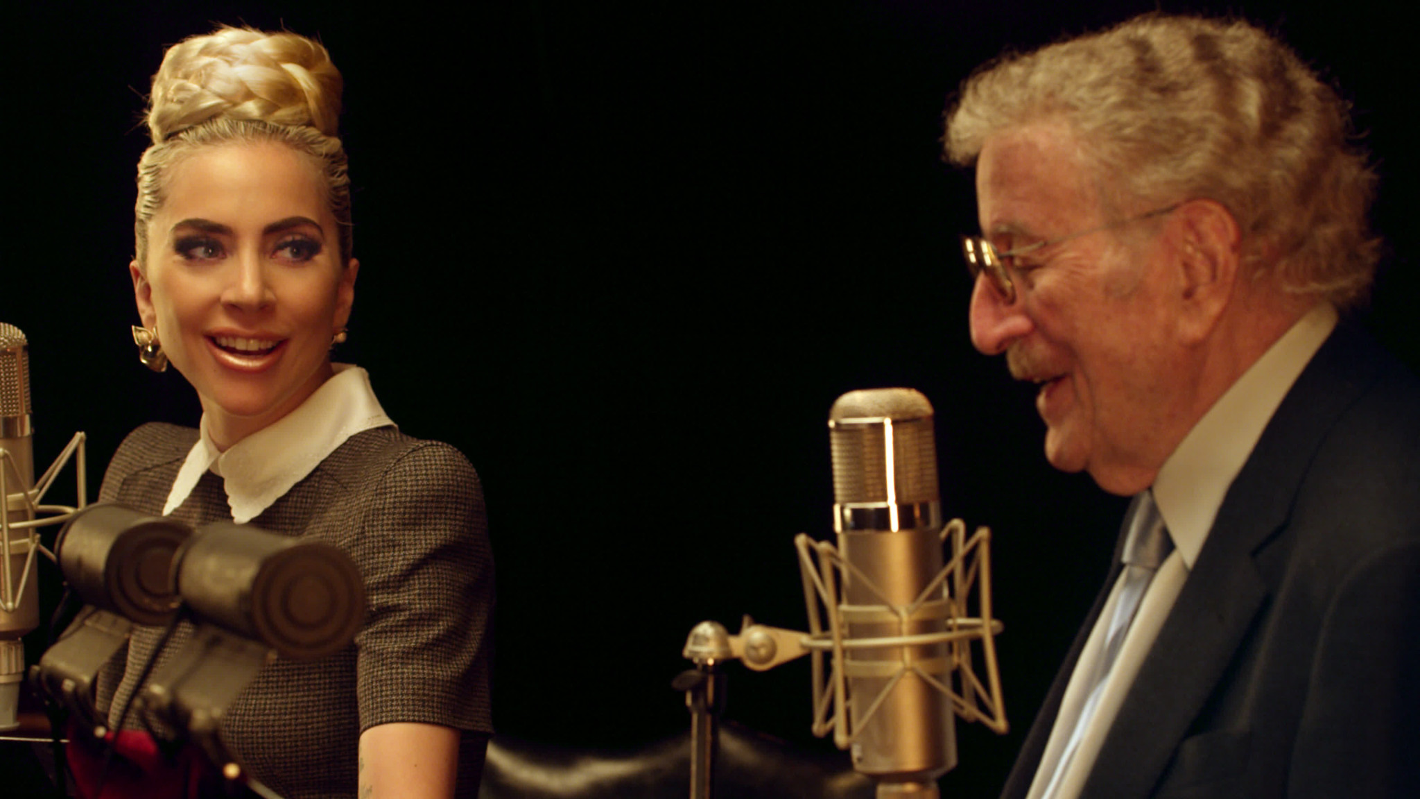 Lady Gaga & Tony Bennett - Love For Sale