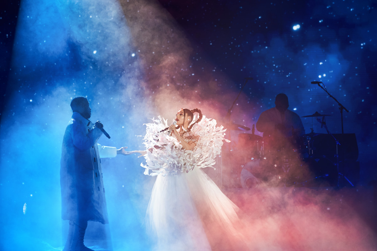 Ariana Grande & Kid Cudi 