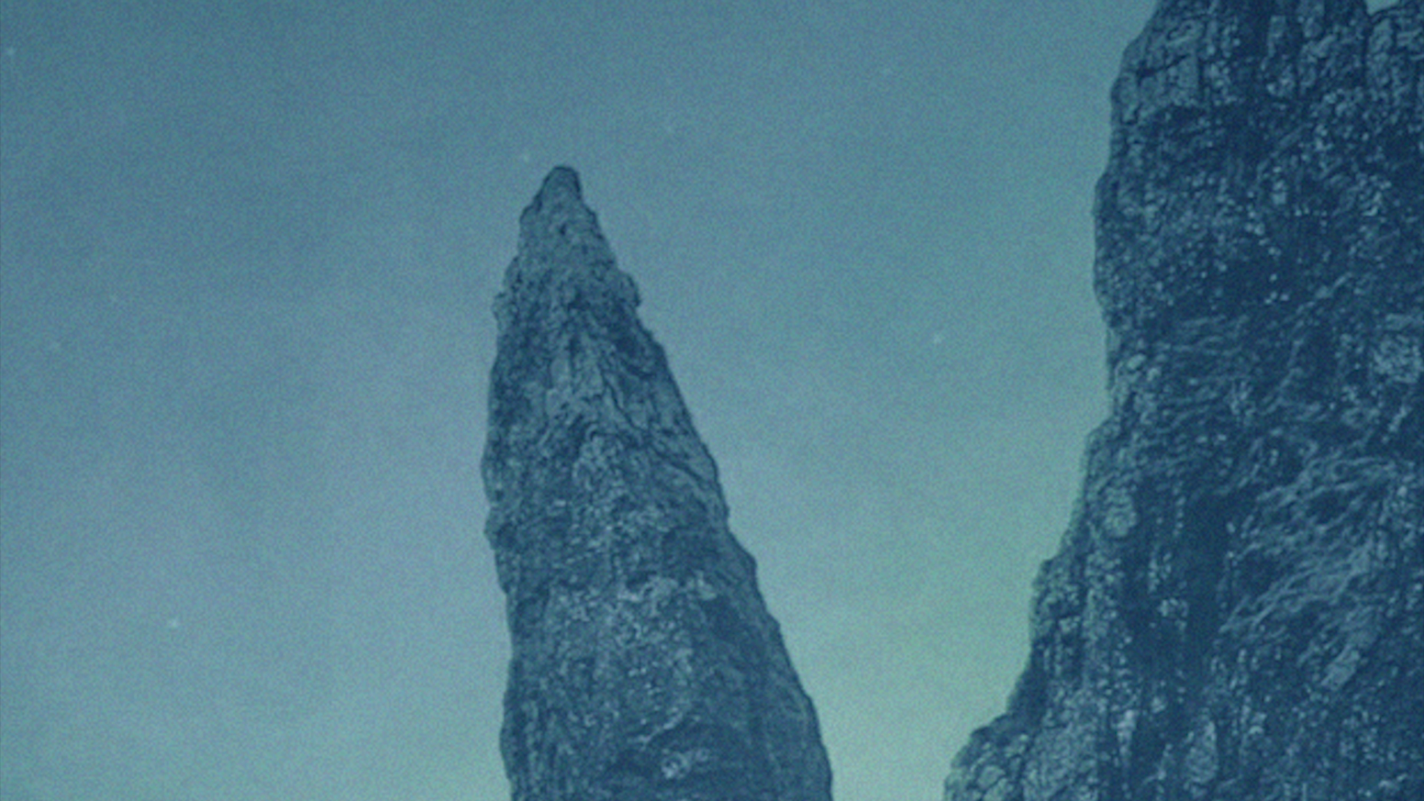  Vanbur & Peter Gregson - Taladh Chriosta