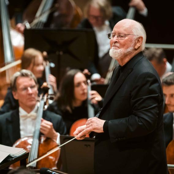 John Williams - Overview | Deutsche Grammophon