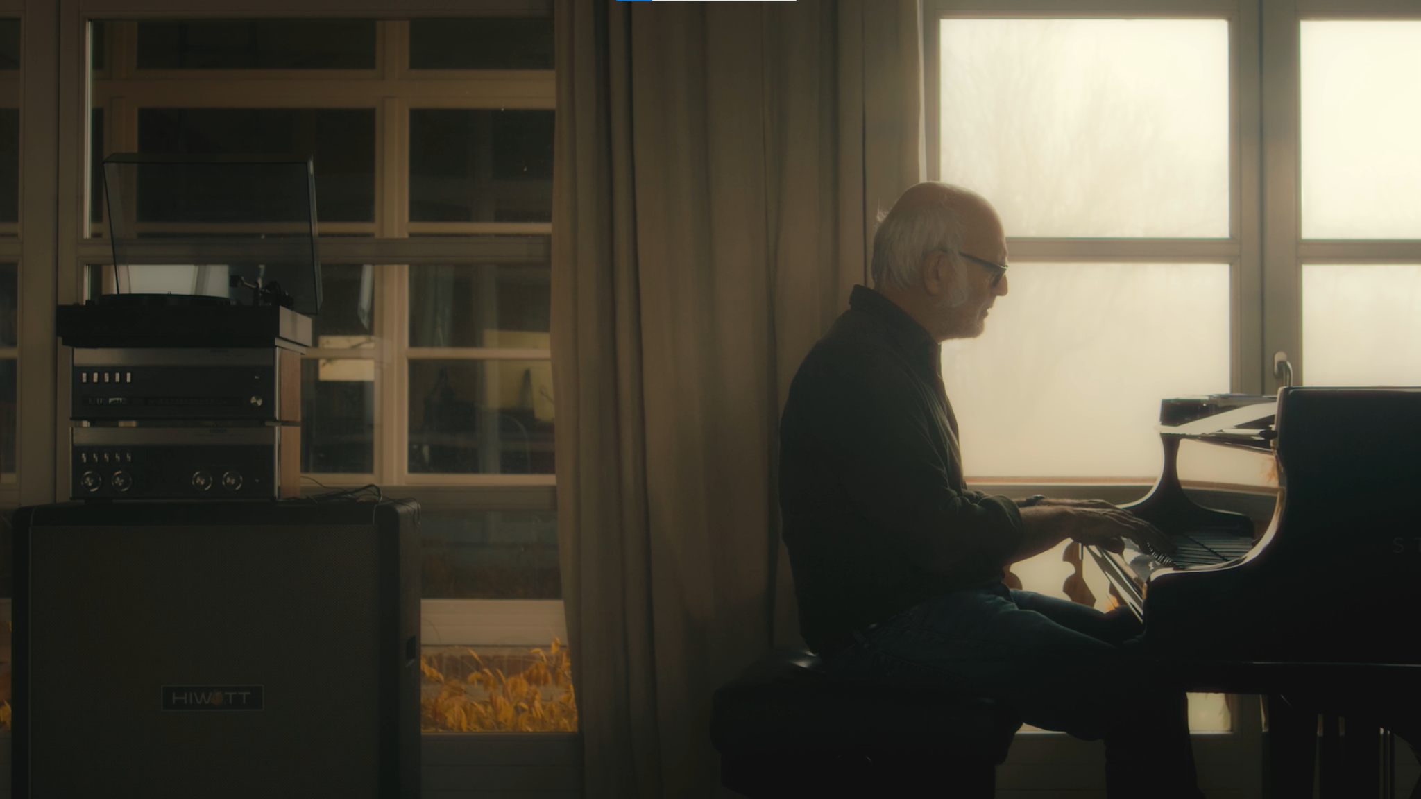 Flora (Performance Video)