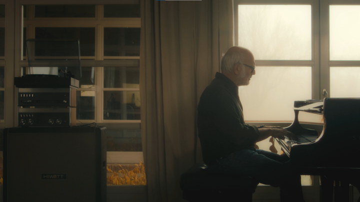 Flora (Performance Video)