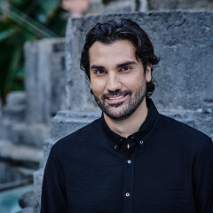 Jonathan Tetelman