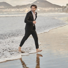 Jonathan Tetelman