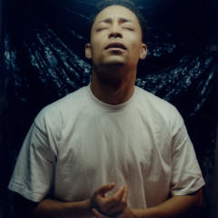 Loyle Carner “hugo” 2022