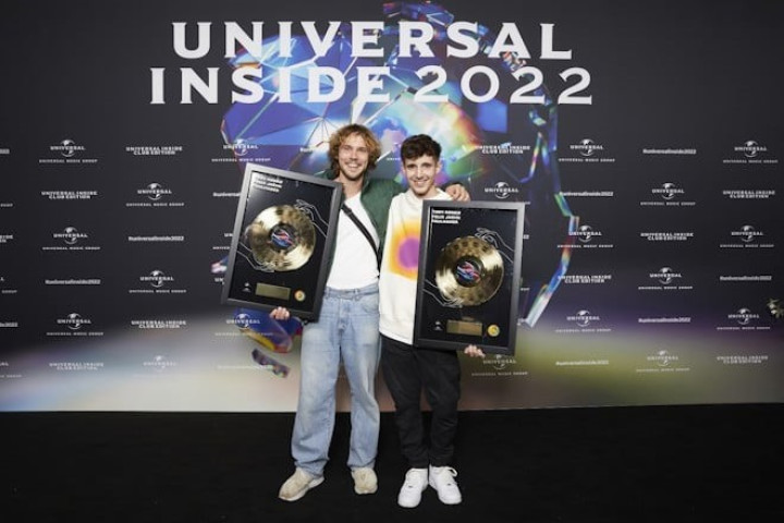 UNIVERSAL MUSIC: Die Nummer 1 im Musikgeschäft präsentierte auf seiner Jahrestagung UNIVERSAL INSIDE in Berlin vor mehr als 1.200 geladenen Gästen die Musik-Highlights der kommenden Monate