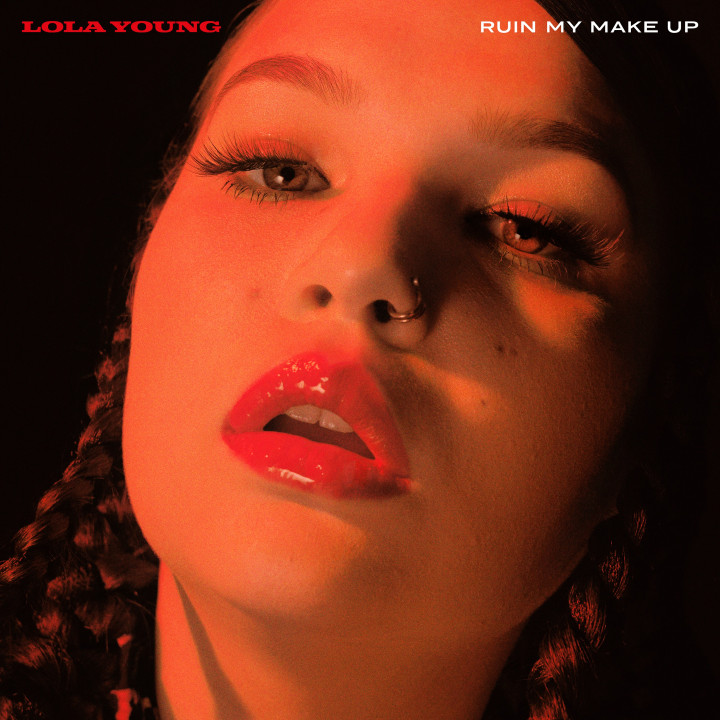 Lola Young Cover "Ruin My Make Up" (2021)