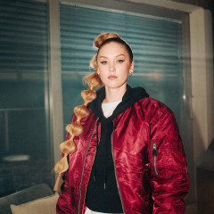 SANNA x KC Rebell