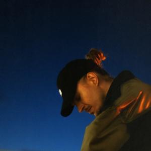 AlexLys_WieWirAlle_Cover.jpg