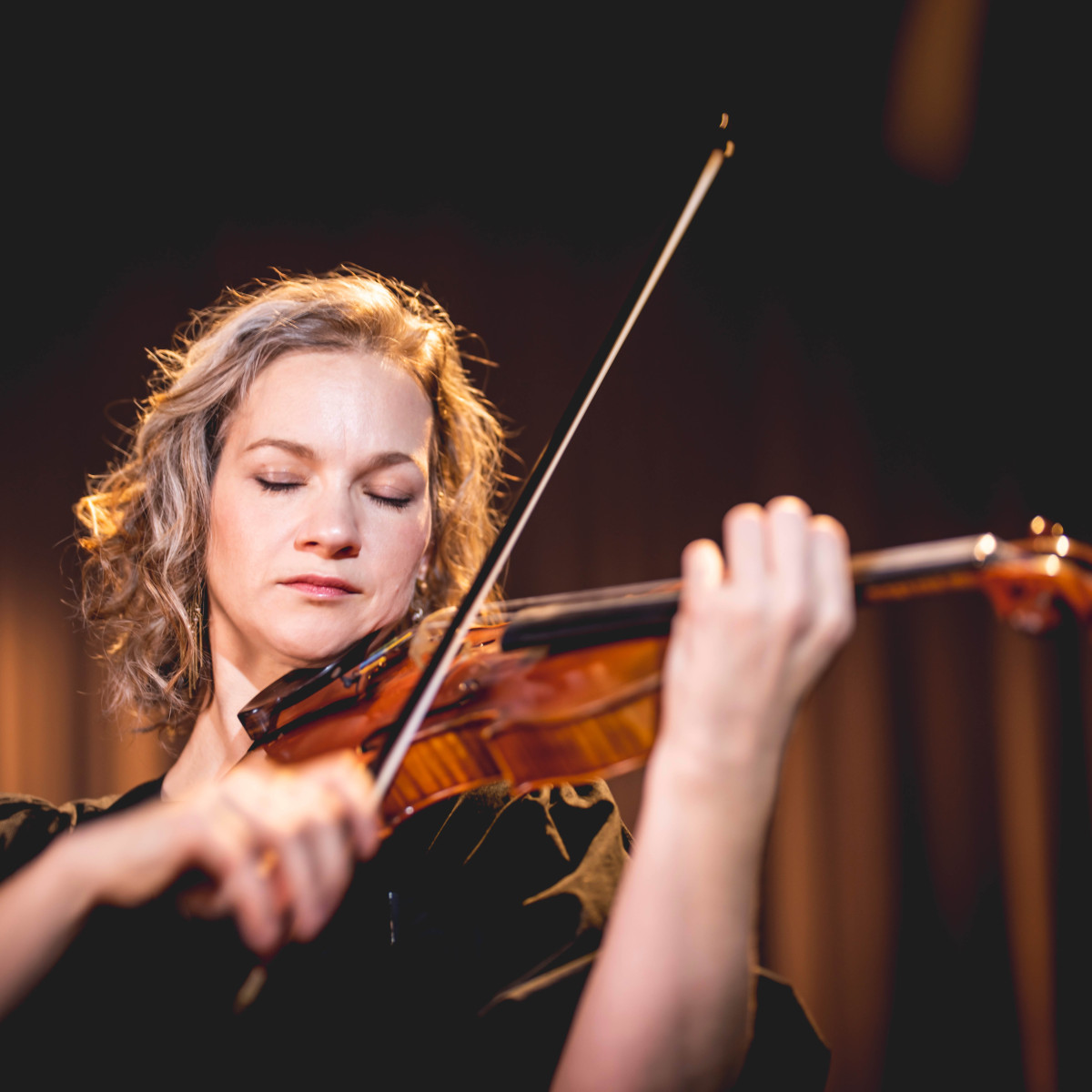 Hilary Hahn - Photo Gallery | Deutsche Grammophon