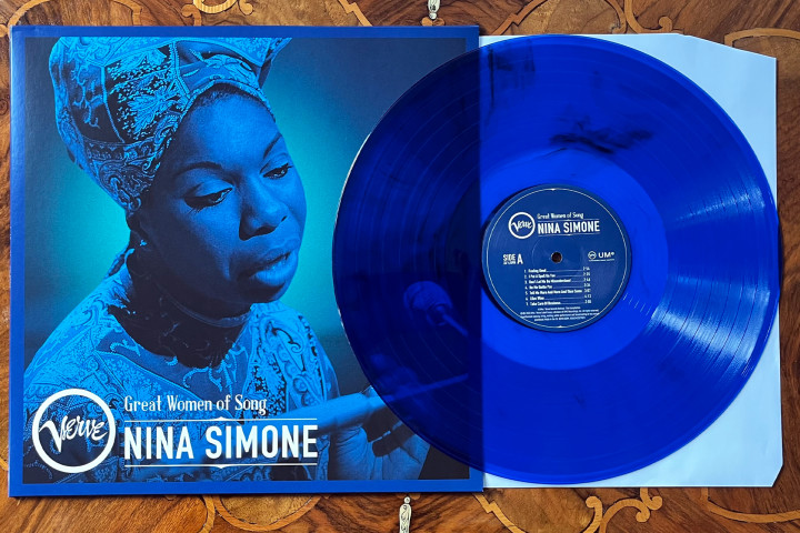 JazzEcho-Plattenteller: Nina Simone "Great Women Of Song" (Ltd. Excl. Blue LP)