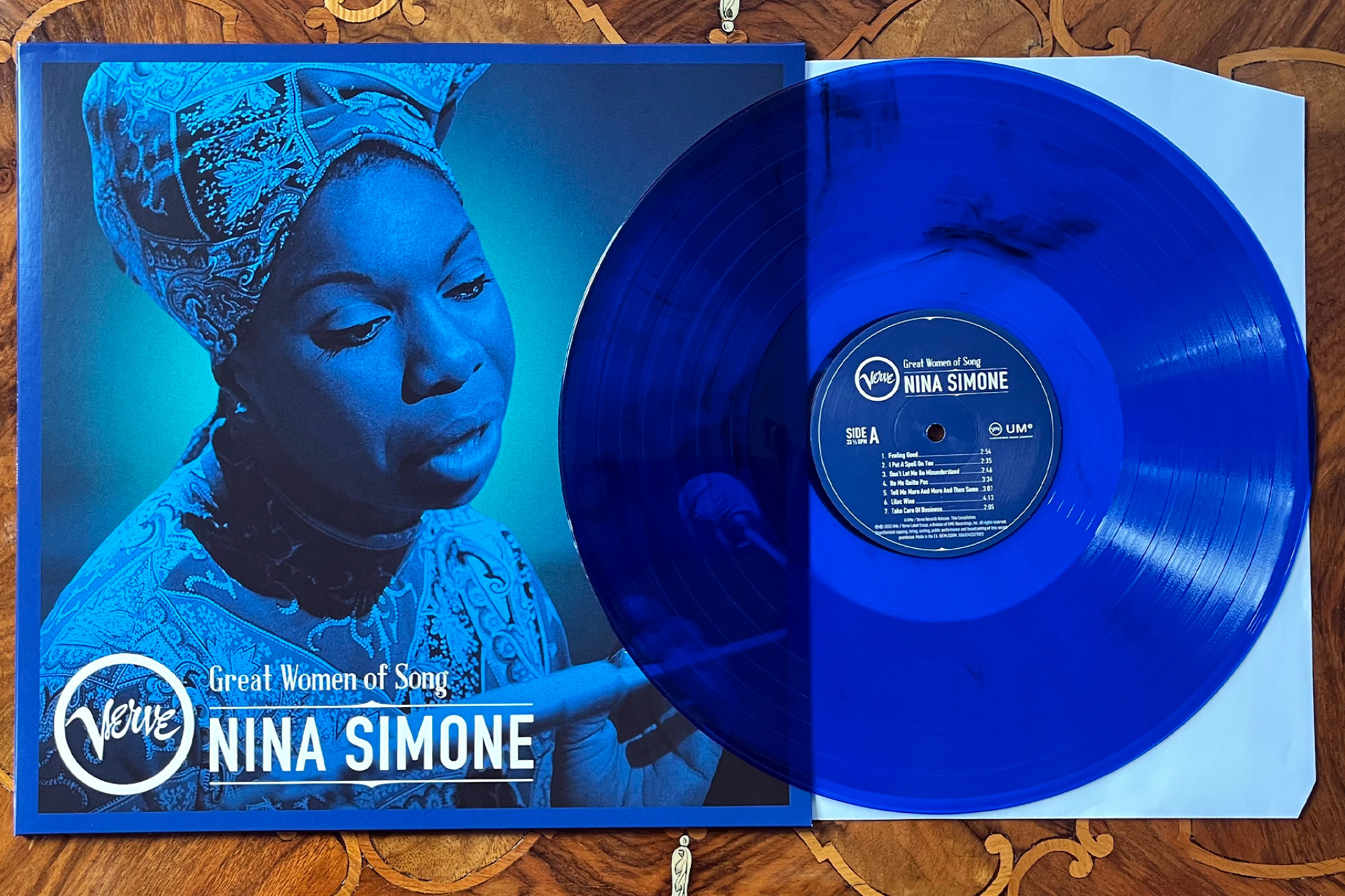 JazzEcho-Plattenteller: Nina Simone "Great Women Of Song" (Ltd. Excl. Blue LP)
