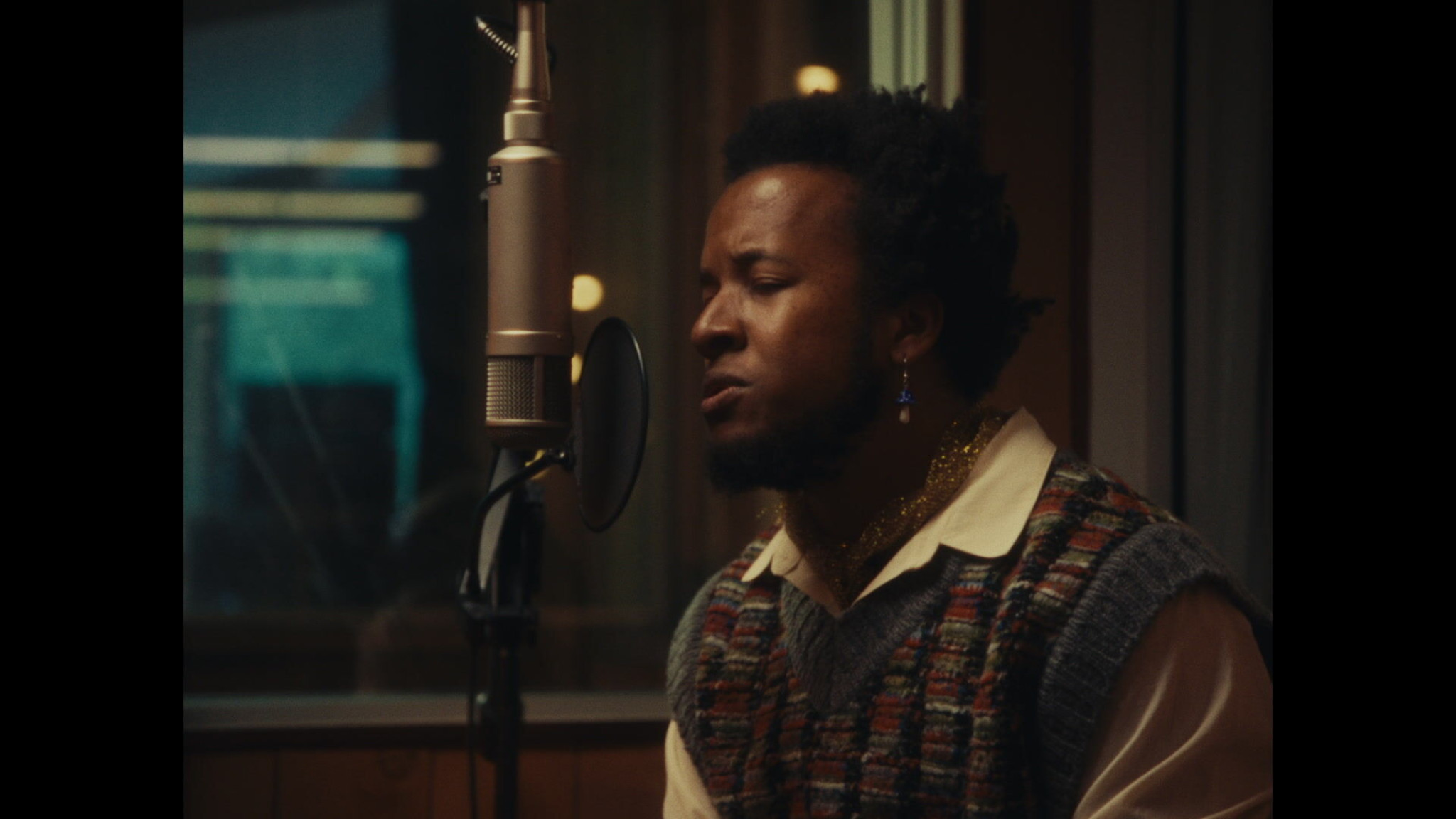 Unfinished House (feat. Julian Lage)